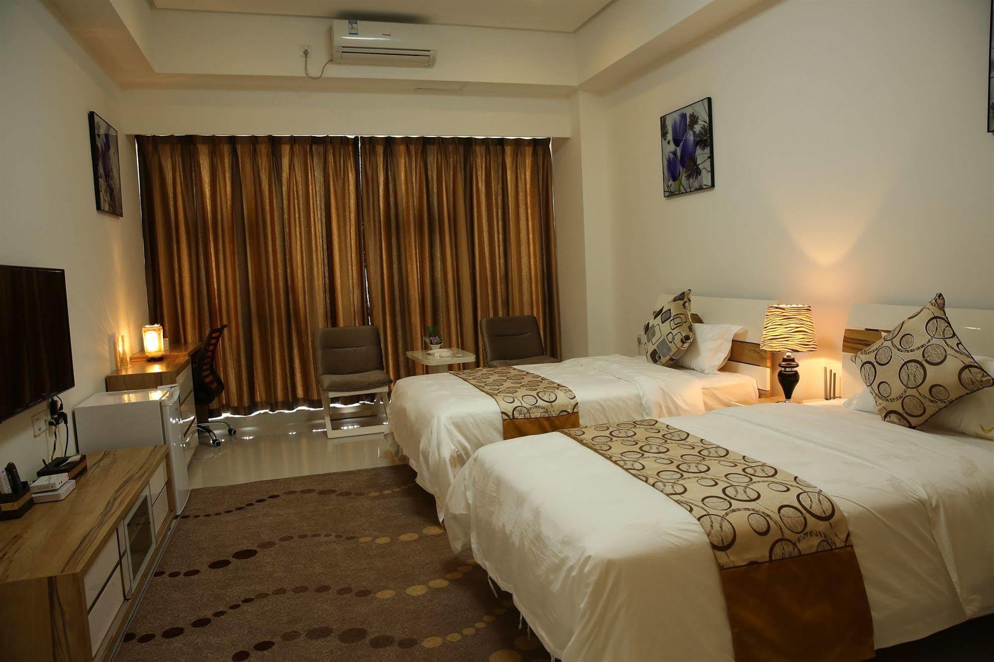 Yonk Hotel