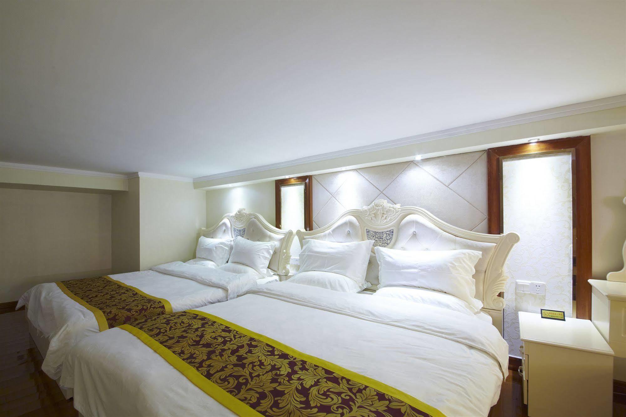 Hotel Sunshine International