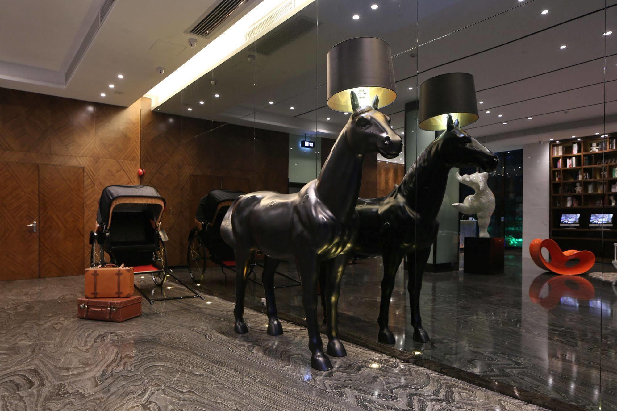 Hotel Paco Tаojin Metro - Free Shuttle Bus For Centen Fair 4*