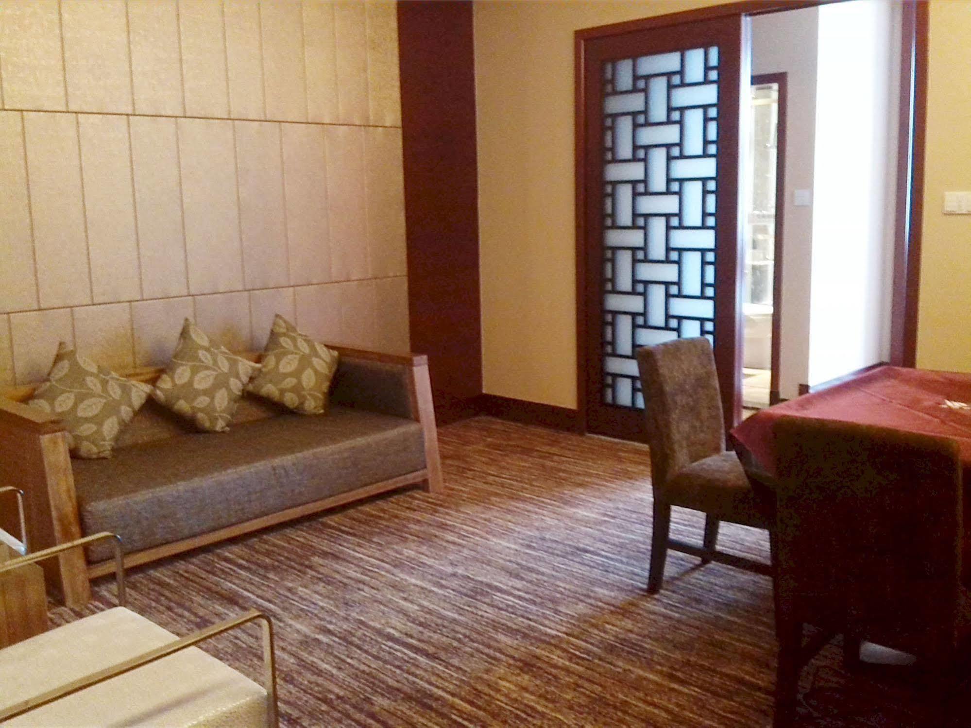 Beihito Weijing Hotel