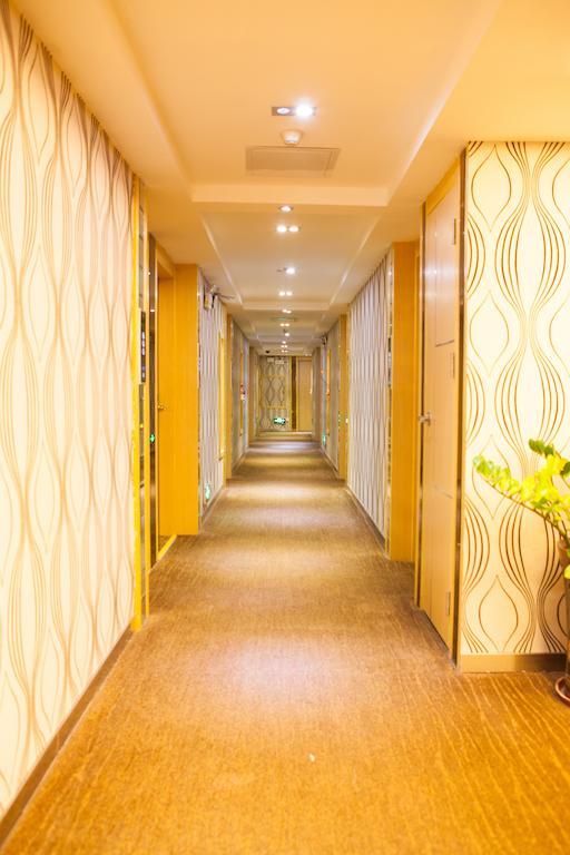 Fuhao Hotel