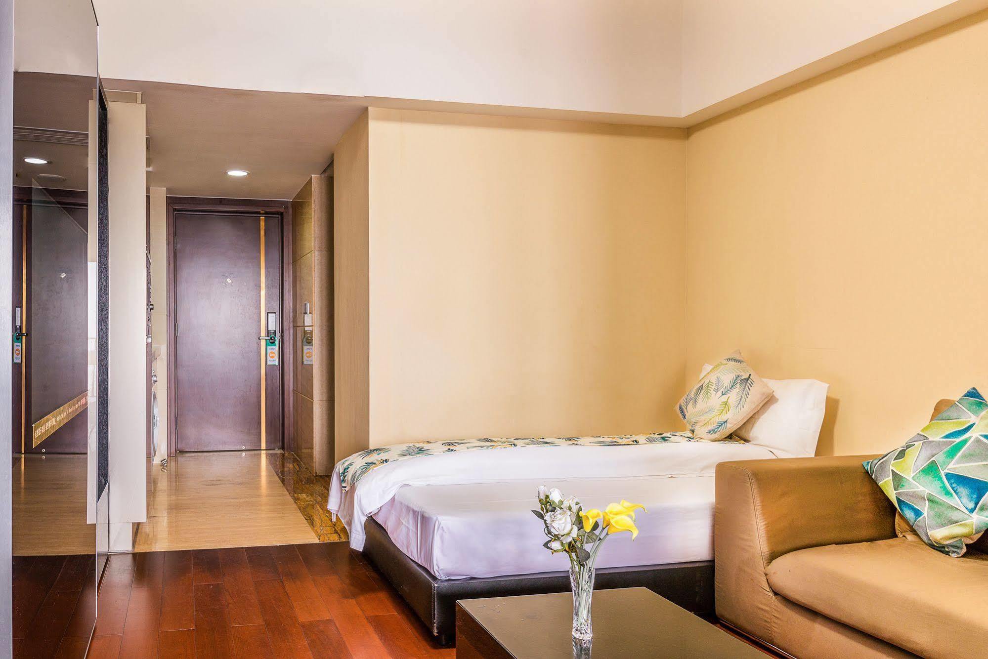 She&he Apartment-river Class 2*