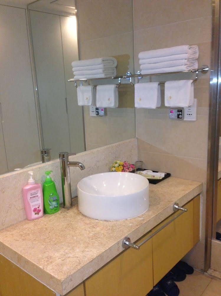 Apartment Jinxin House Service - Huaqiang Branch *