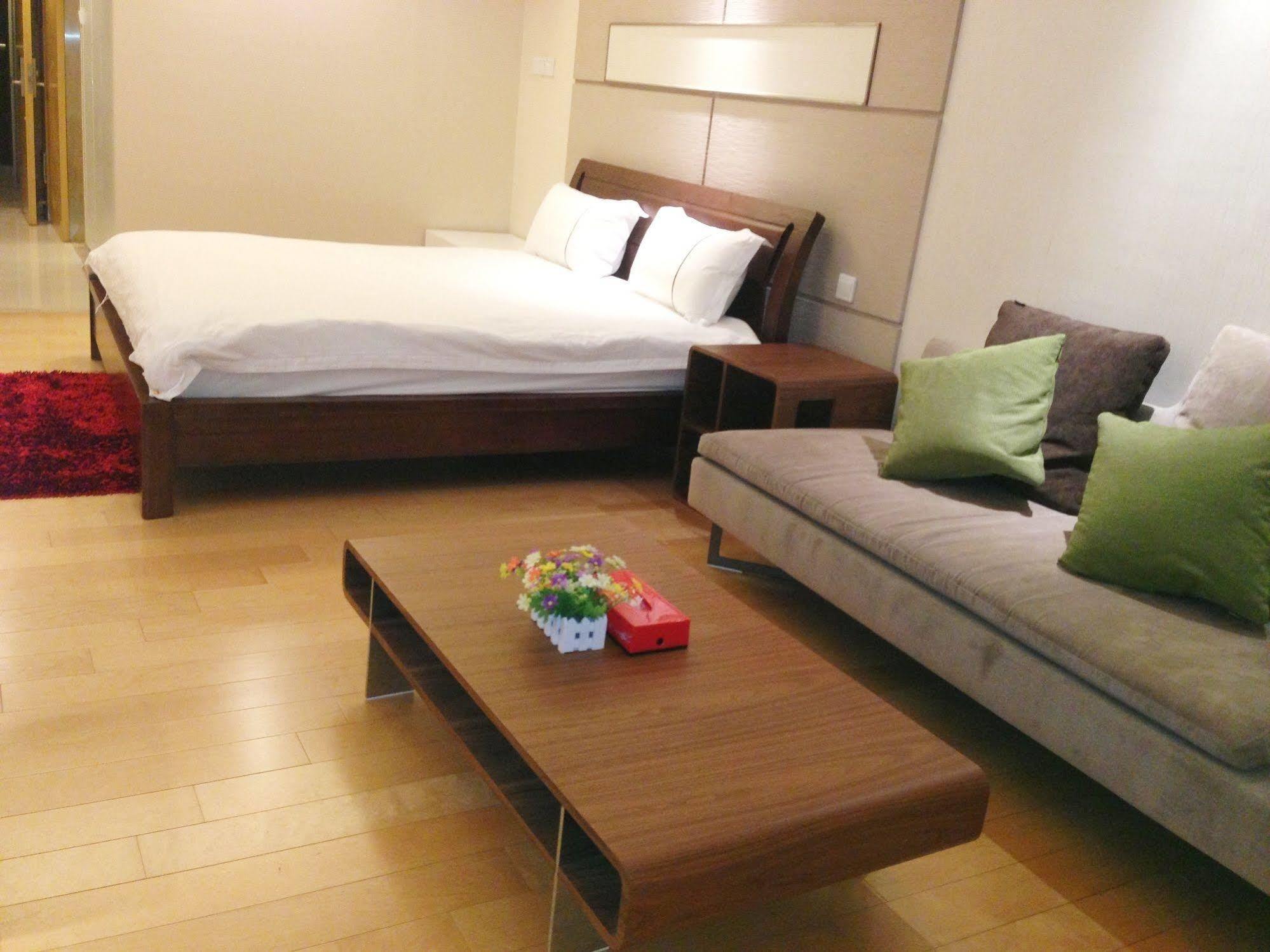 Jinxin House Service - Huaqiang Branch