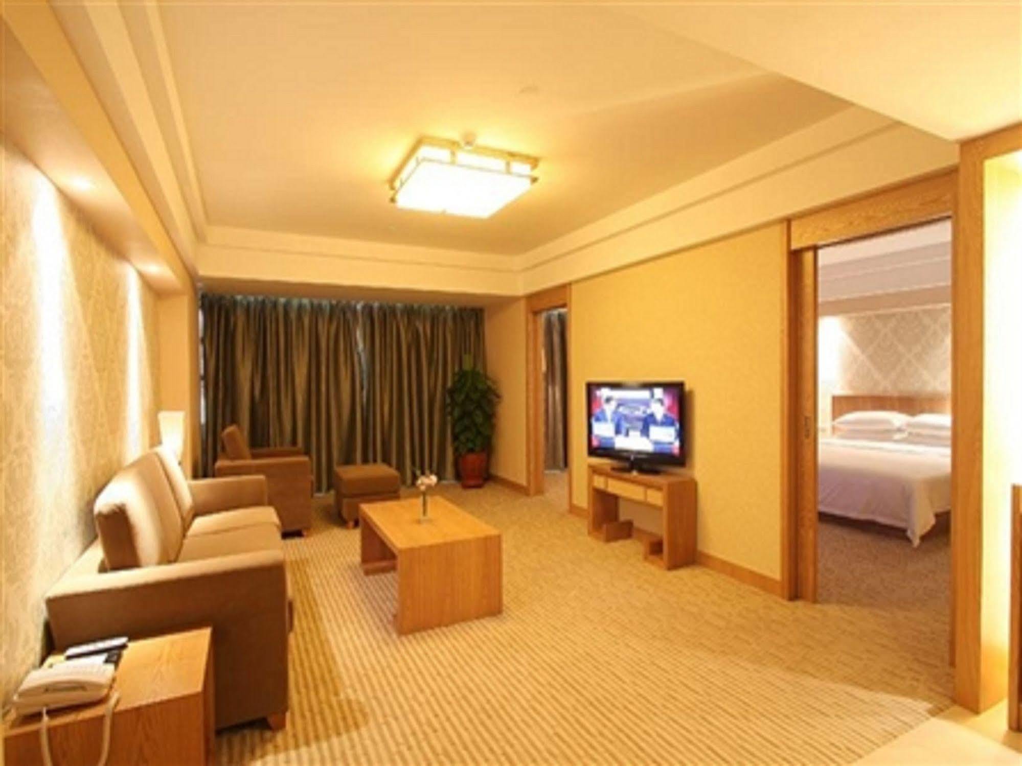 Landmark International Science 4*