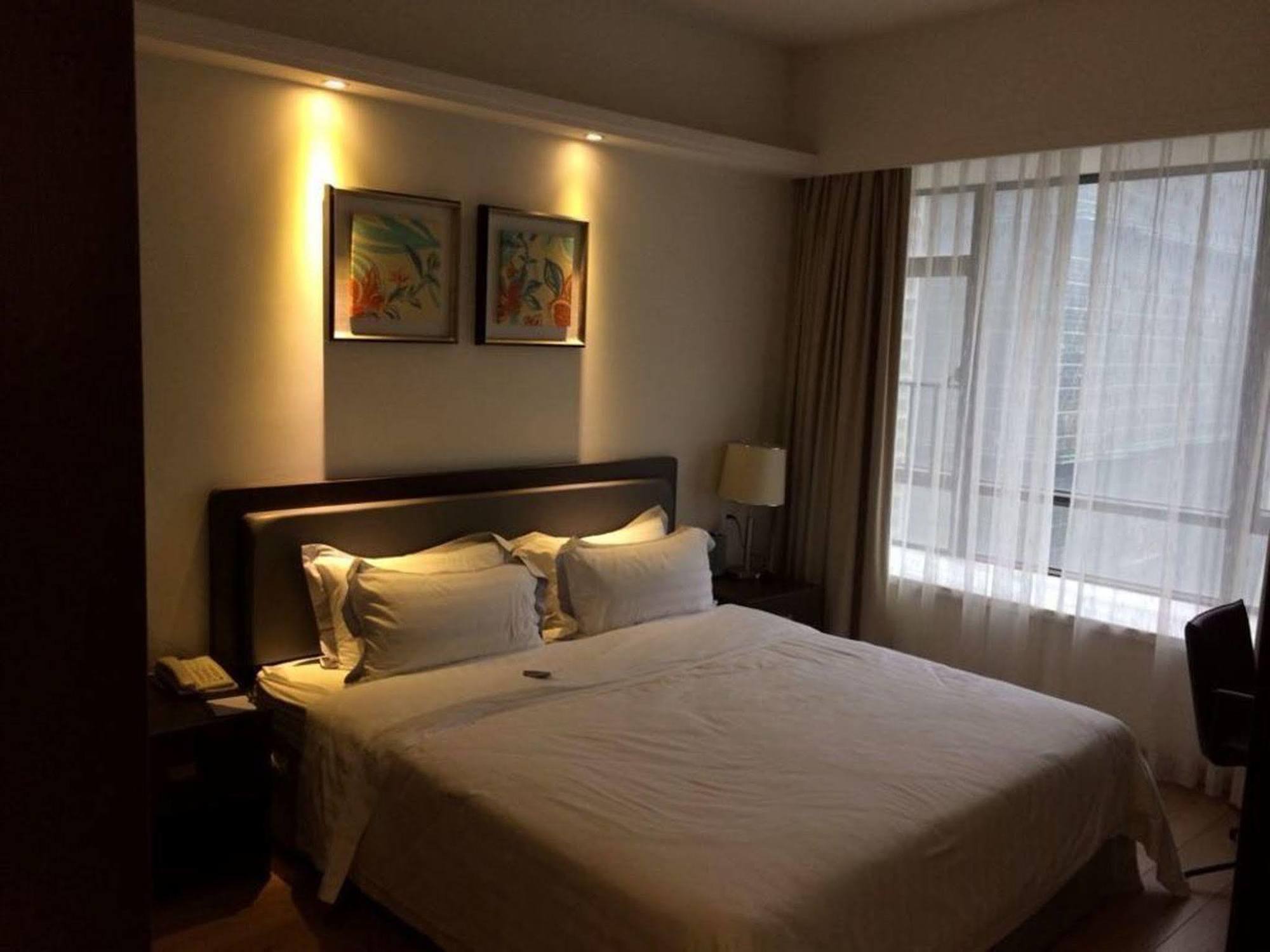 Aparthotel Xcellent International Serviced 4*