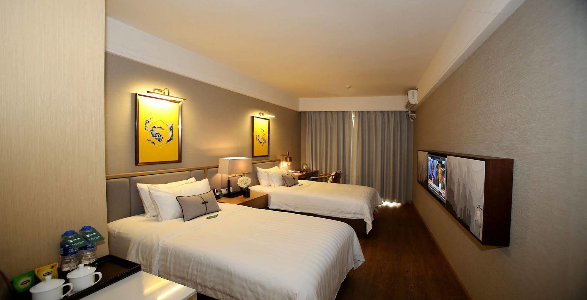 Aparthotel Xcellent International Serviced 4*
