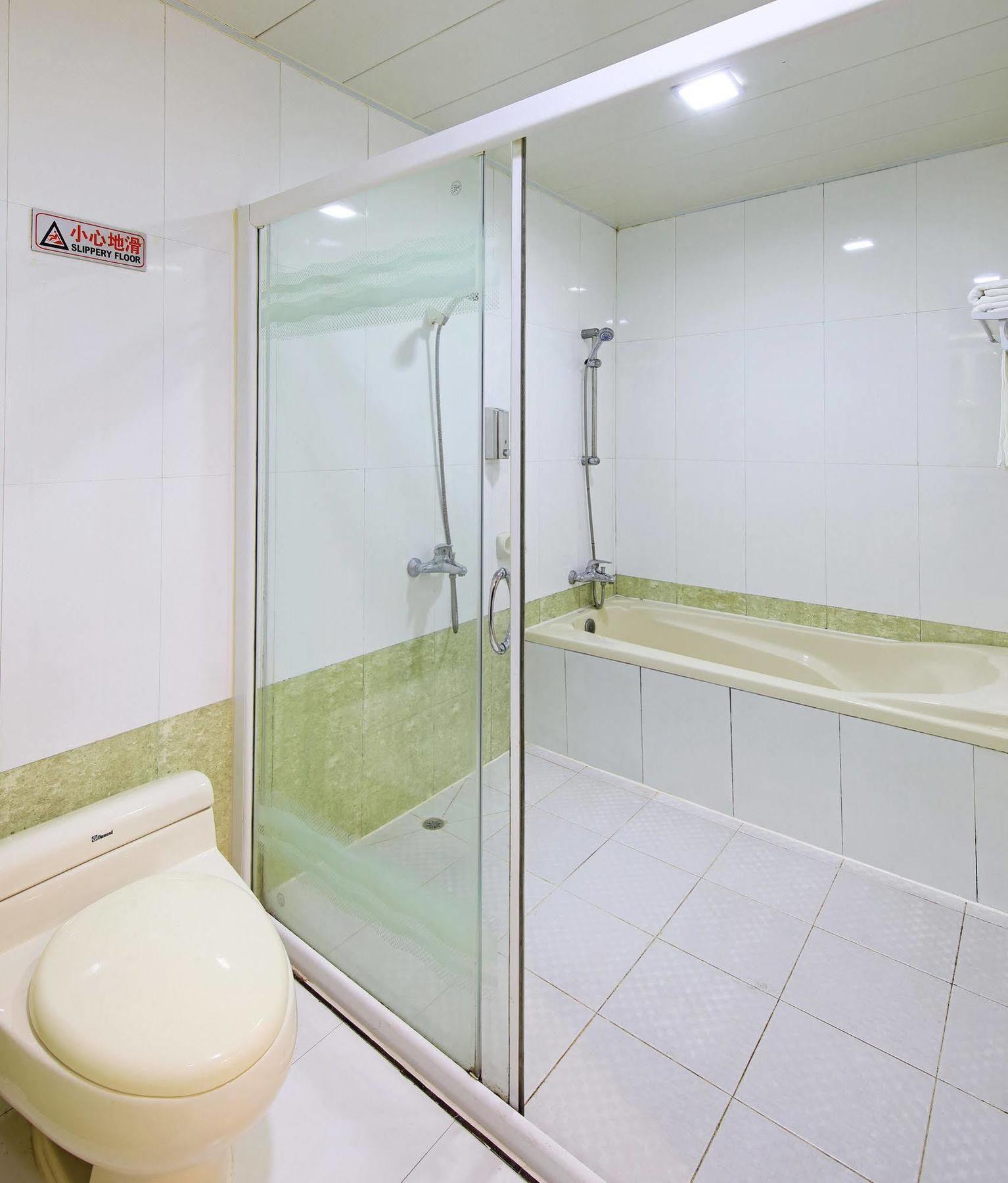 Xin Hua 3* Guangzhou