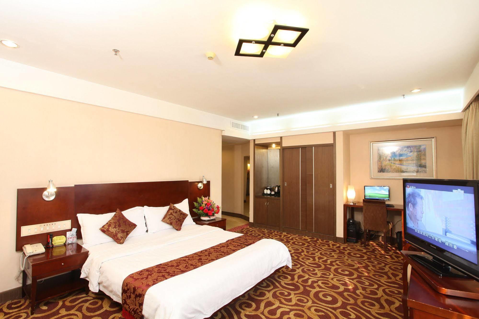 Hotel Xin Hua 3*