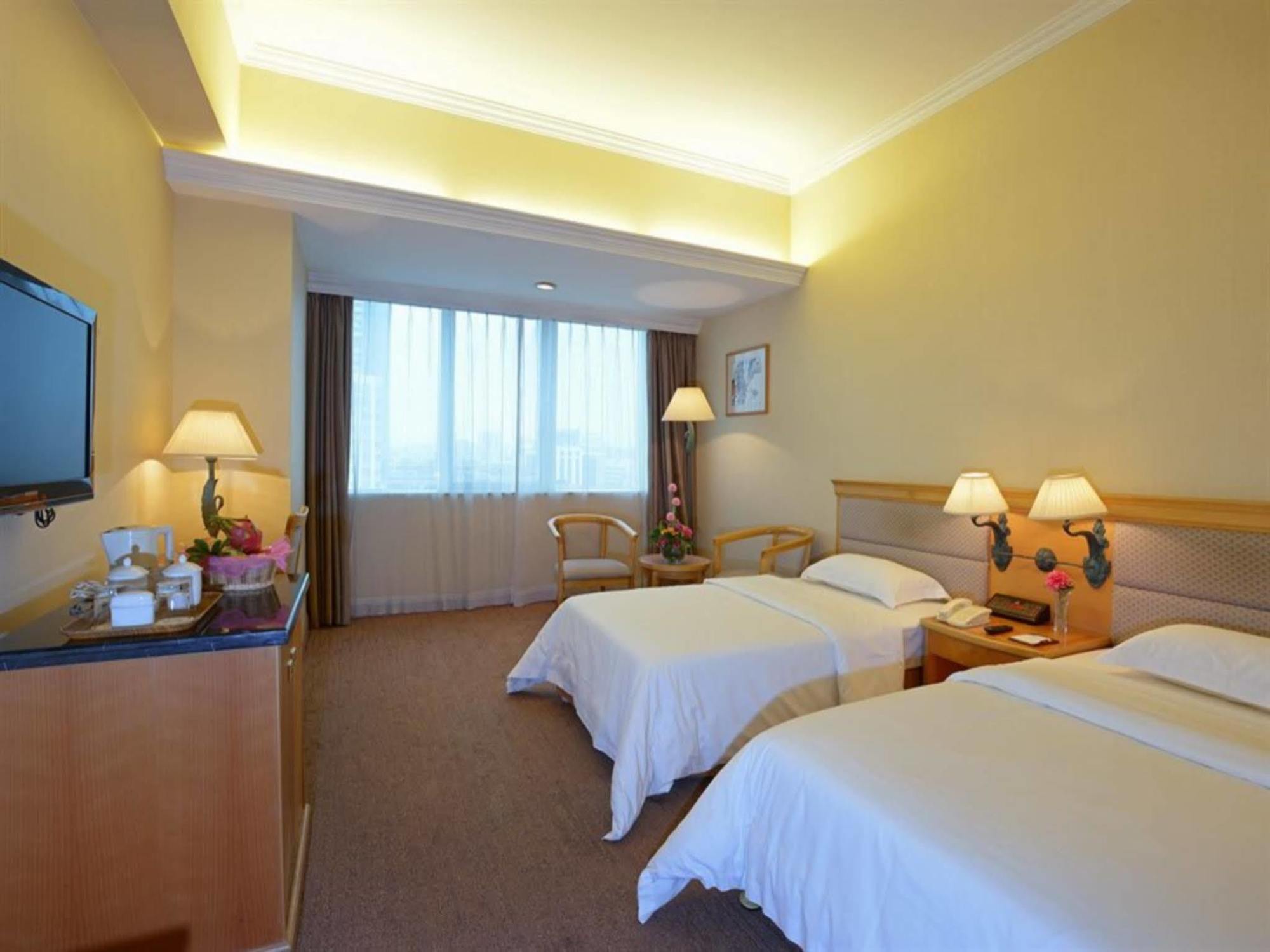 Hotel New Century 4*