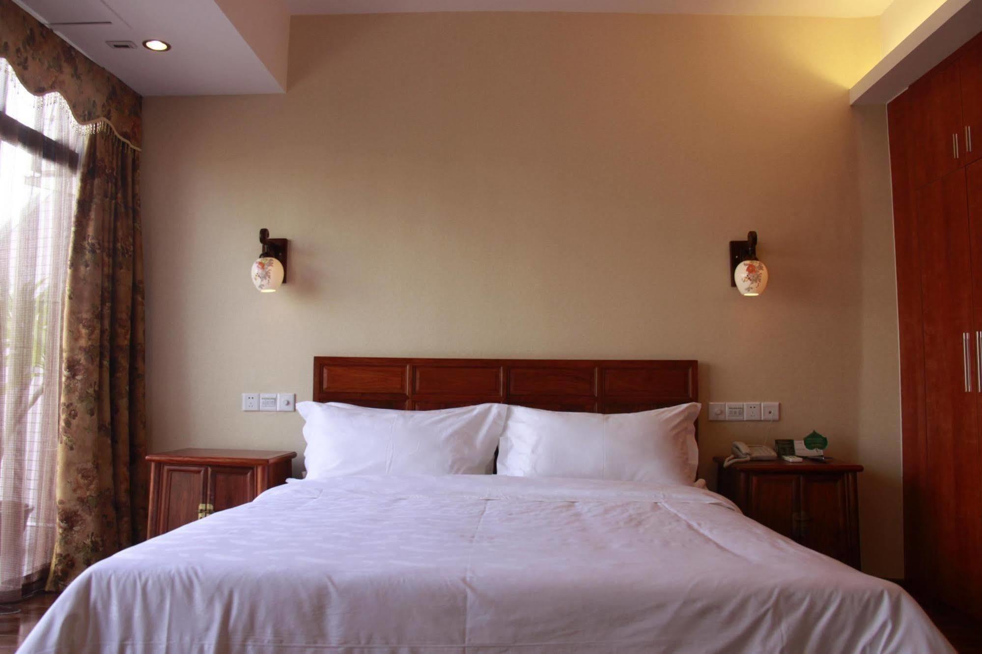 Xihu Of Scut Hotel 3*