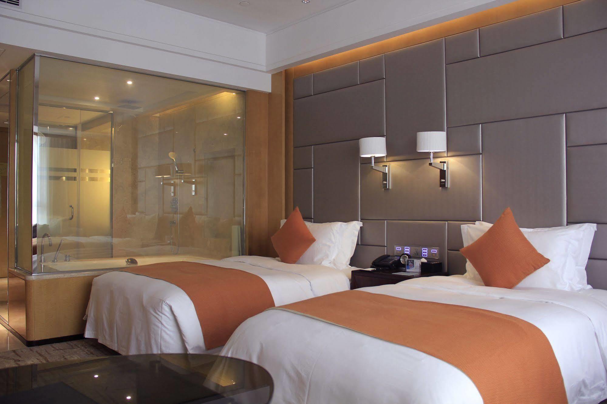 Hotel Nikko 5*