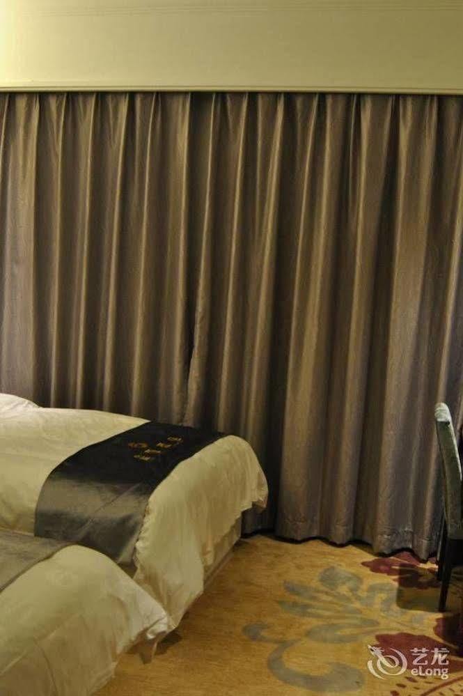 Hotel Jun Fu Nansha Huangge Branch 2*