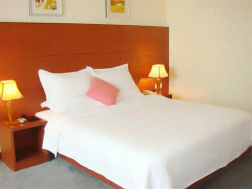 Private Enjoyed U Huadu Store Hotel 3*