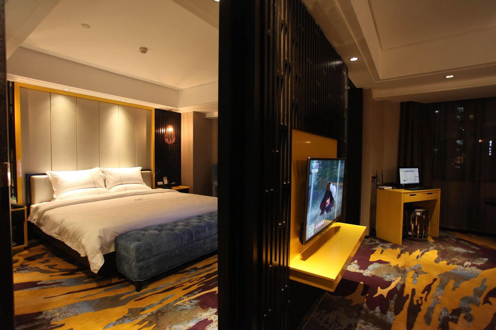 Insail -huanshi Road Taojin Metro Station Guangzhou- Free Shuttle Bus For Fair Hotel