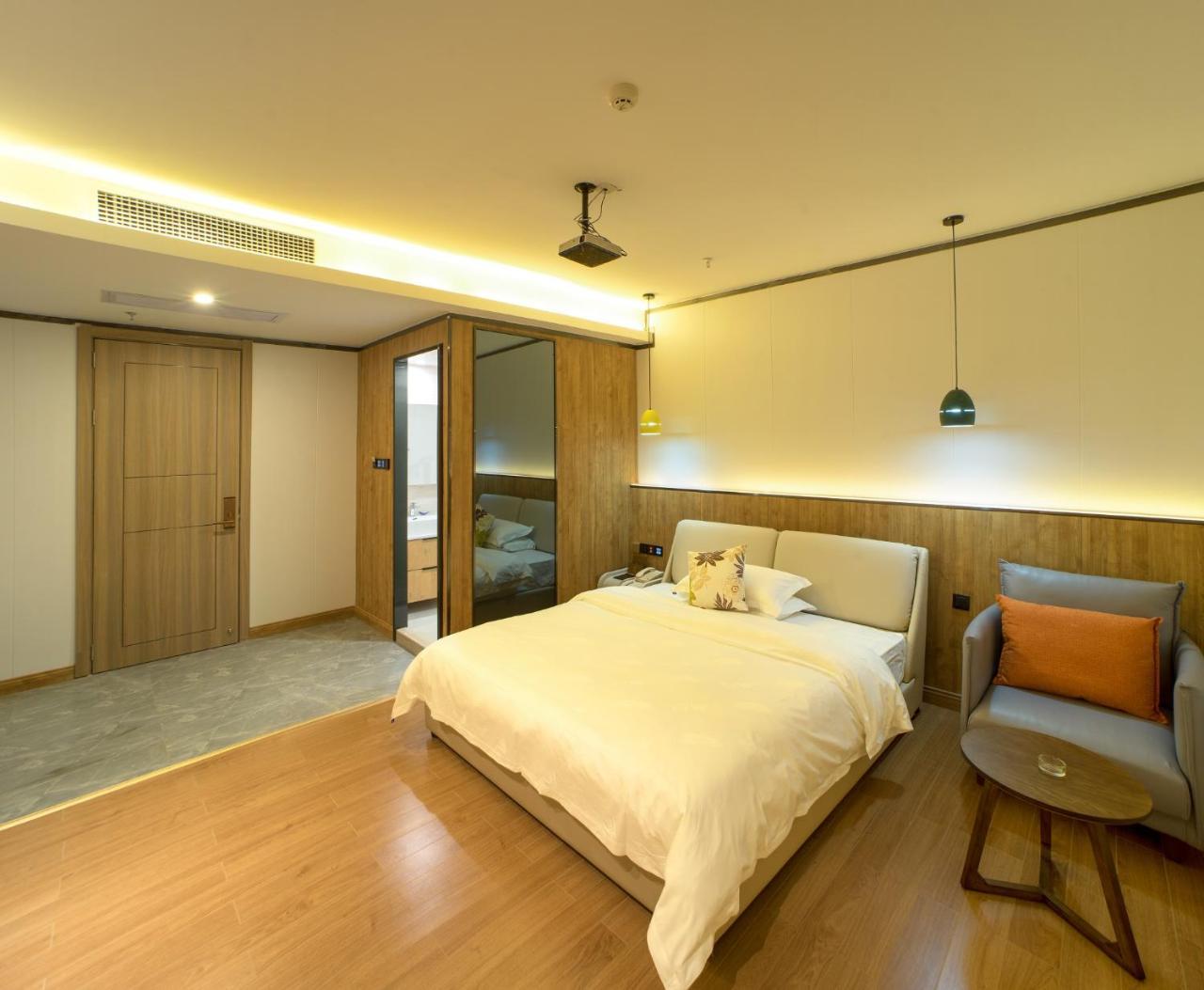 Nuomo International Hotel-canton Fair Free Shuttle Bus 4* Guangzhou