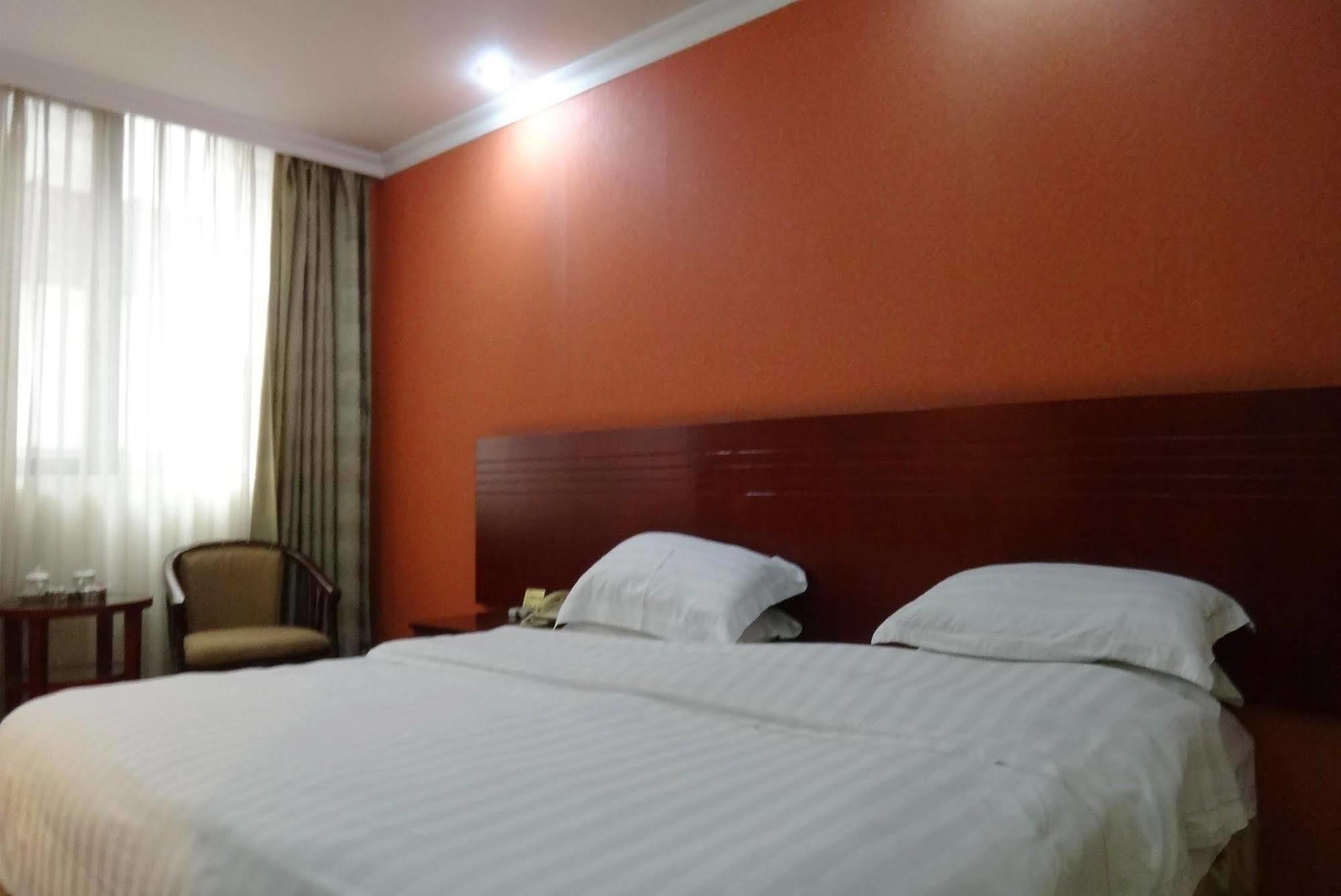 Yecheng Hotel Guangzhou