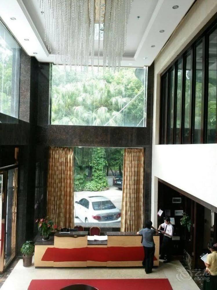 Grand Hotel