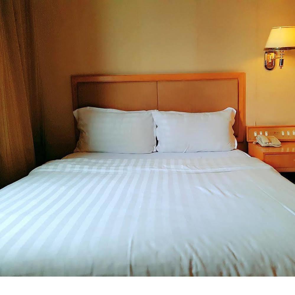 Lncommunity Haizhu Branch Hotel 2*