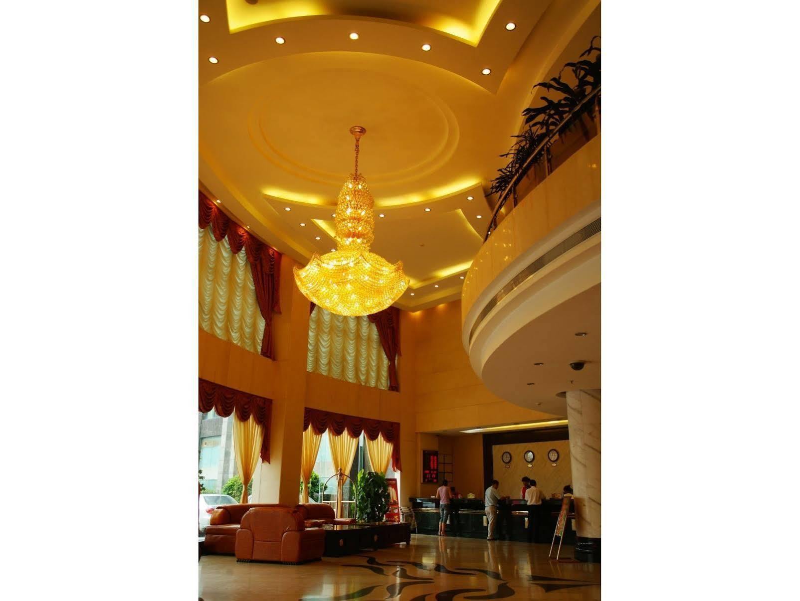 Hotel Grand Kingdom