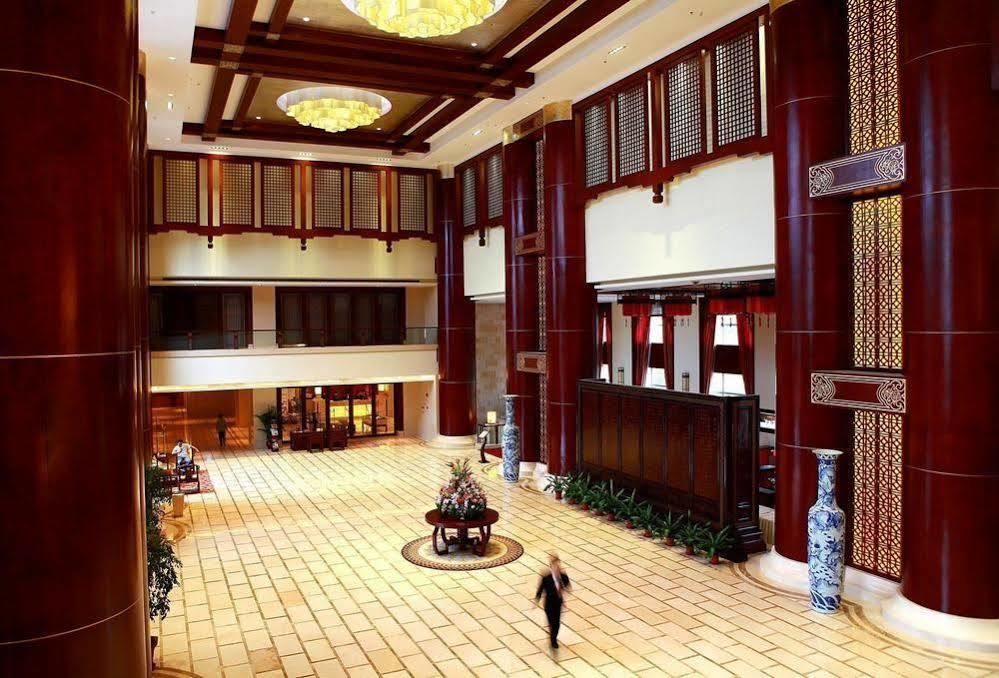 Nansha Aoyuan Hotel 5*