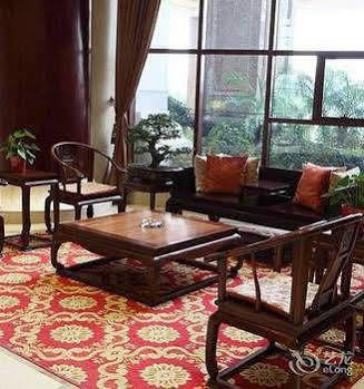 Hotel Nansha Aoyuan 5*