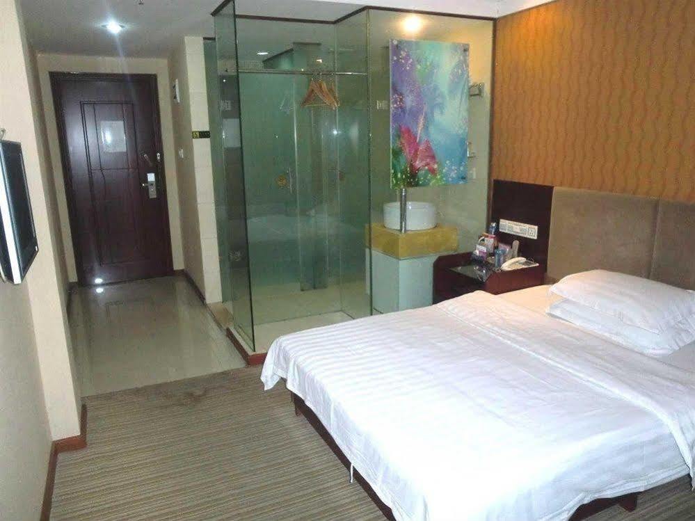 Hong Cheng Express Hotel 2*