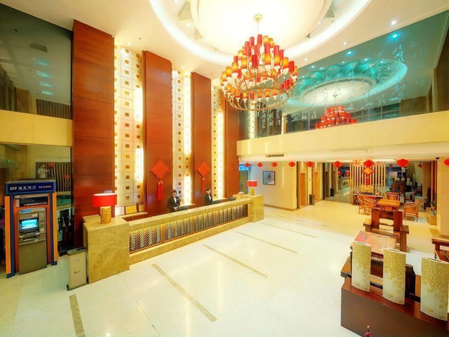 Days Hantian Hotel 4*