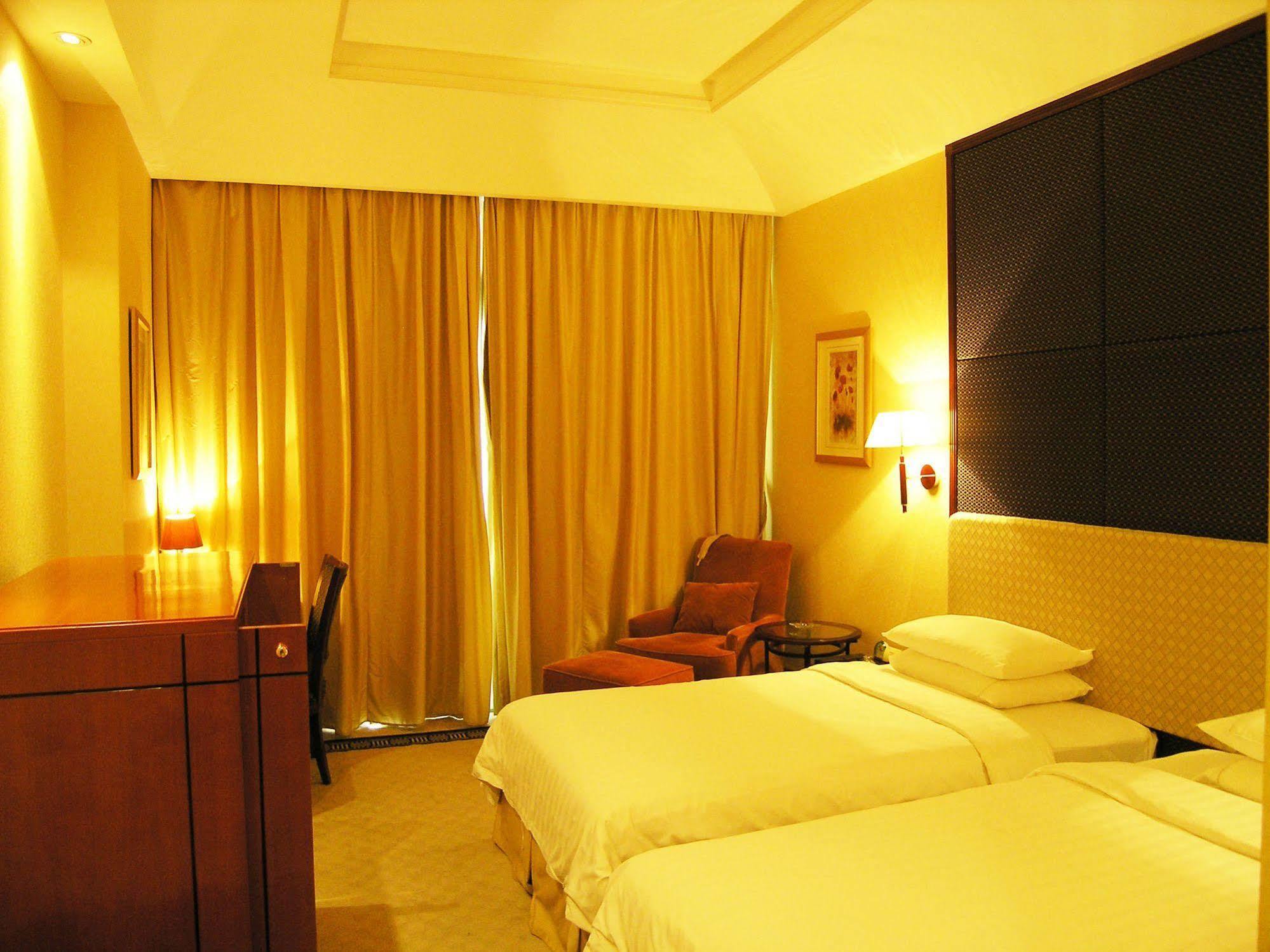 Regal Riviera Hotel Guangzhou