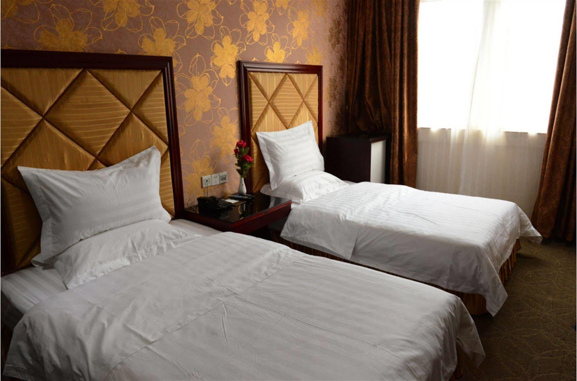 Xinghe - Railway Station Branch 3* Guangzhou