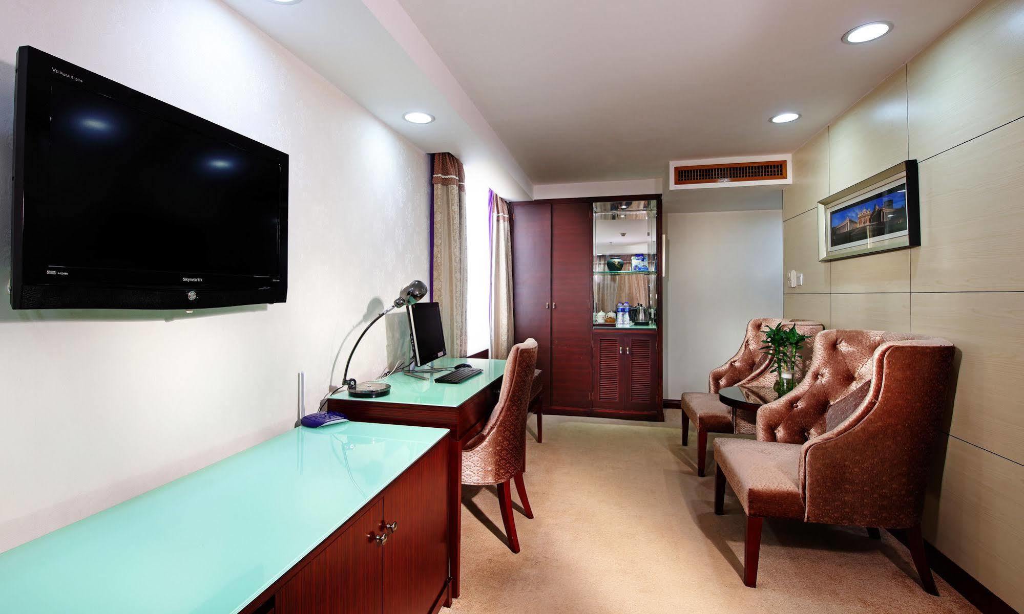 Hotel New World