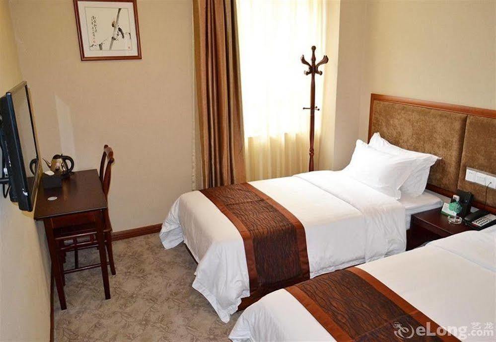 Jintang Hotel