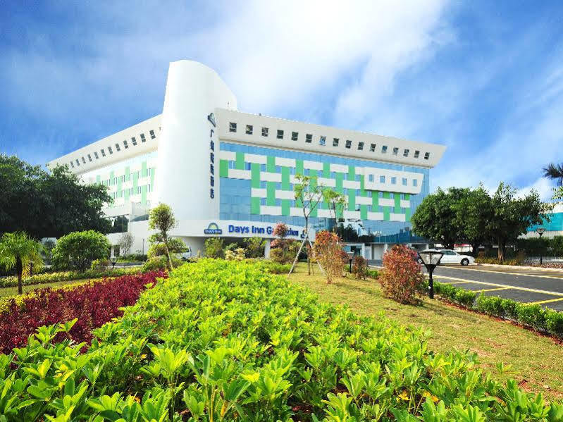 Days Hotel
