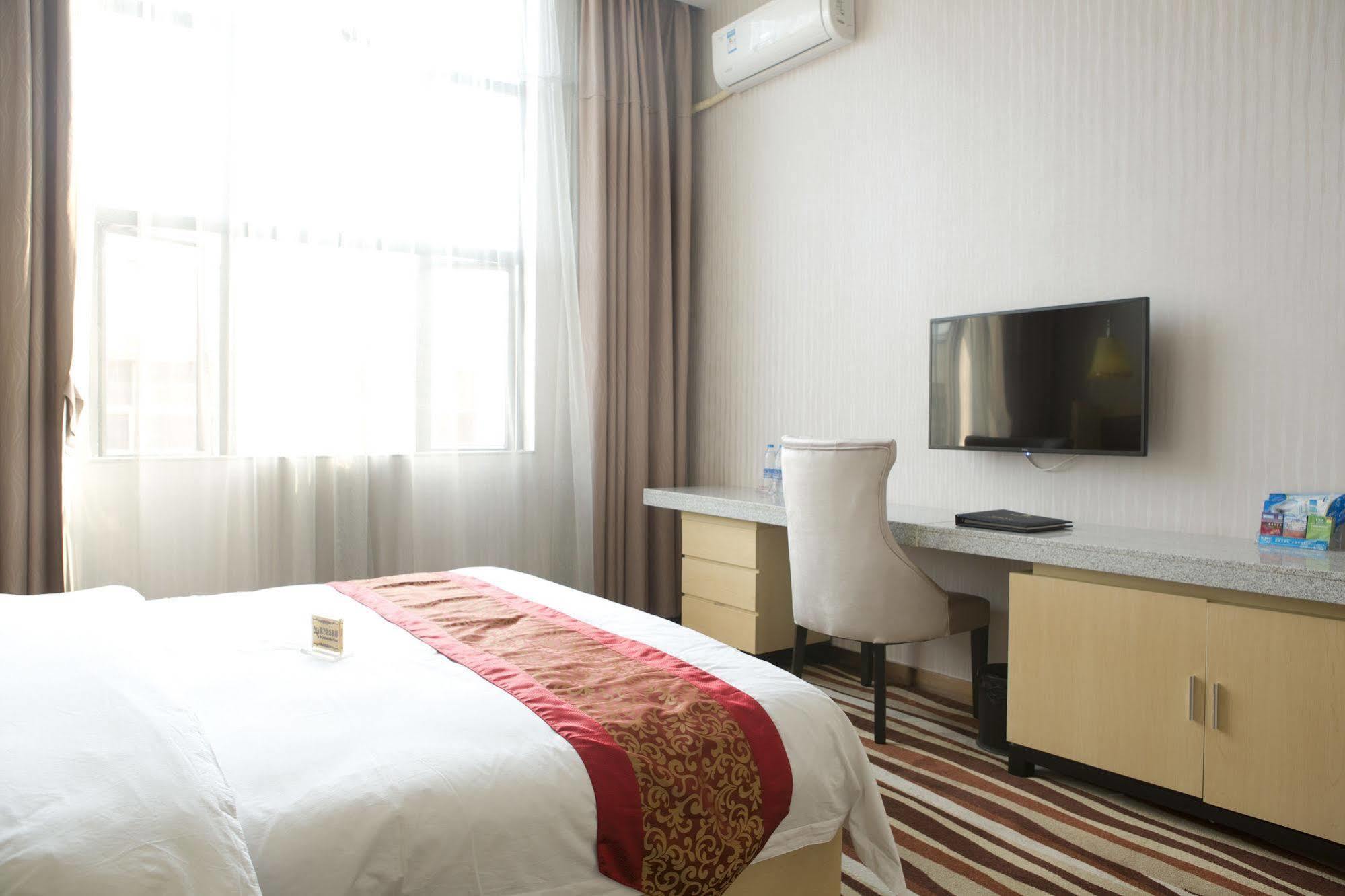 Huang Sheng Tongde Branch Hotel