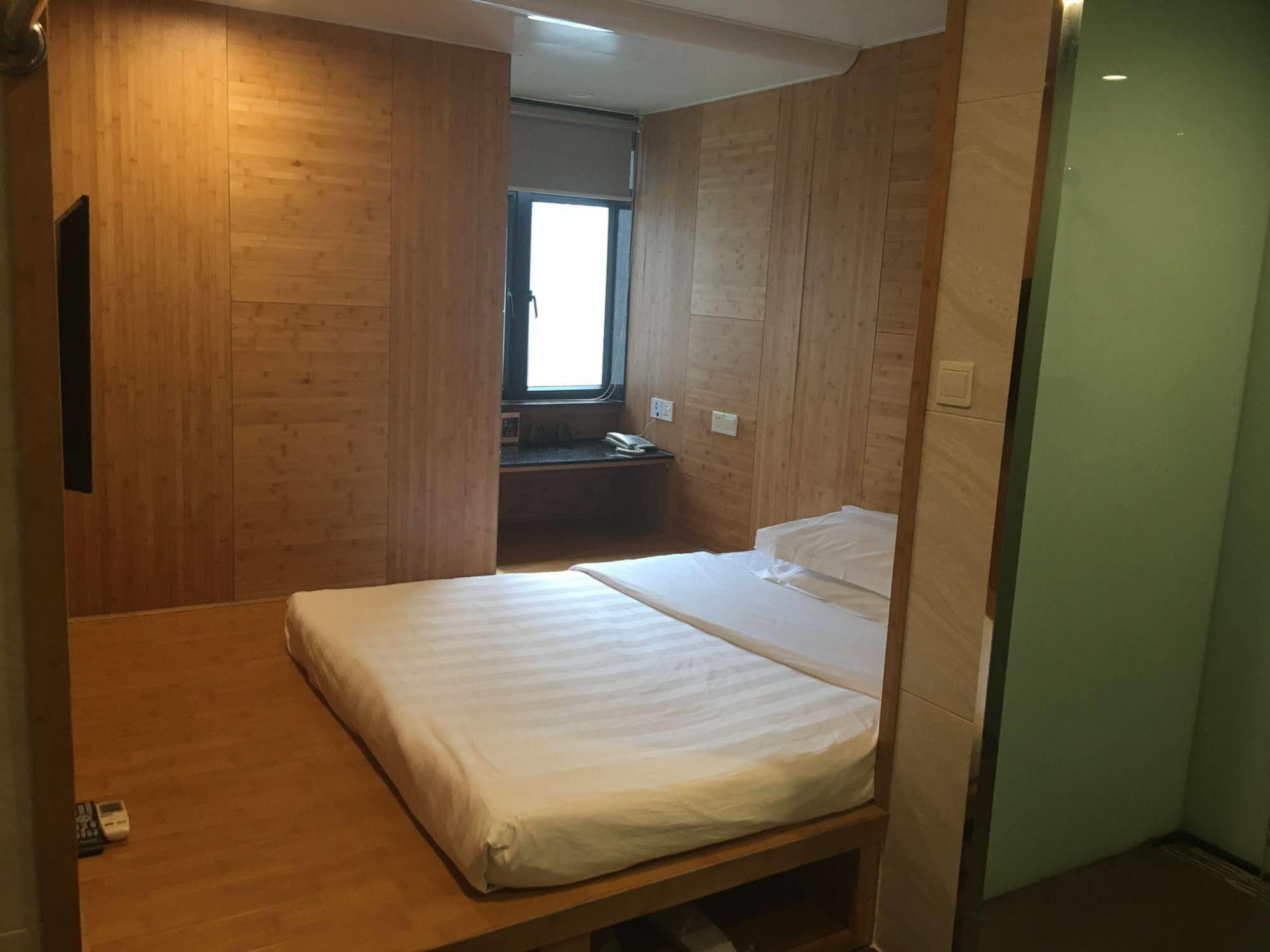 Timmy Hotel 4*