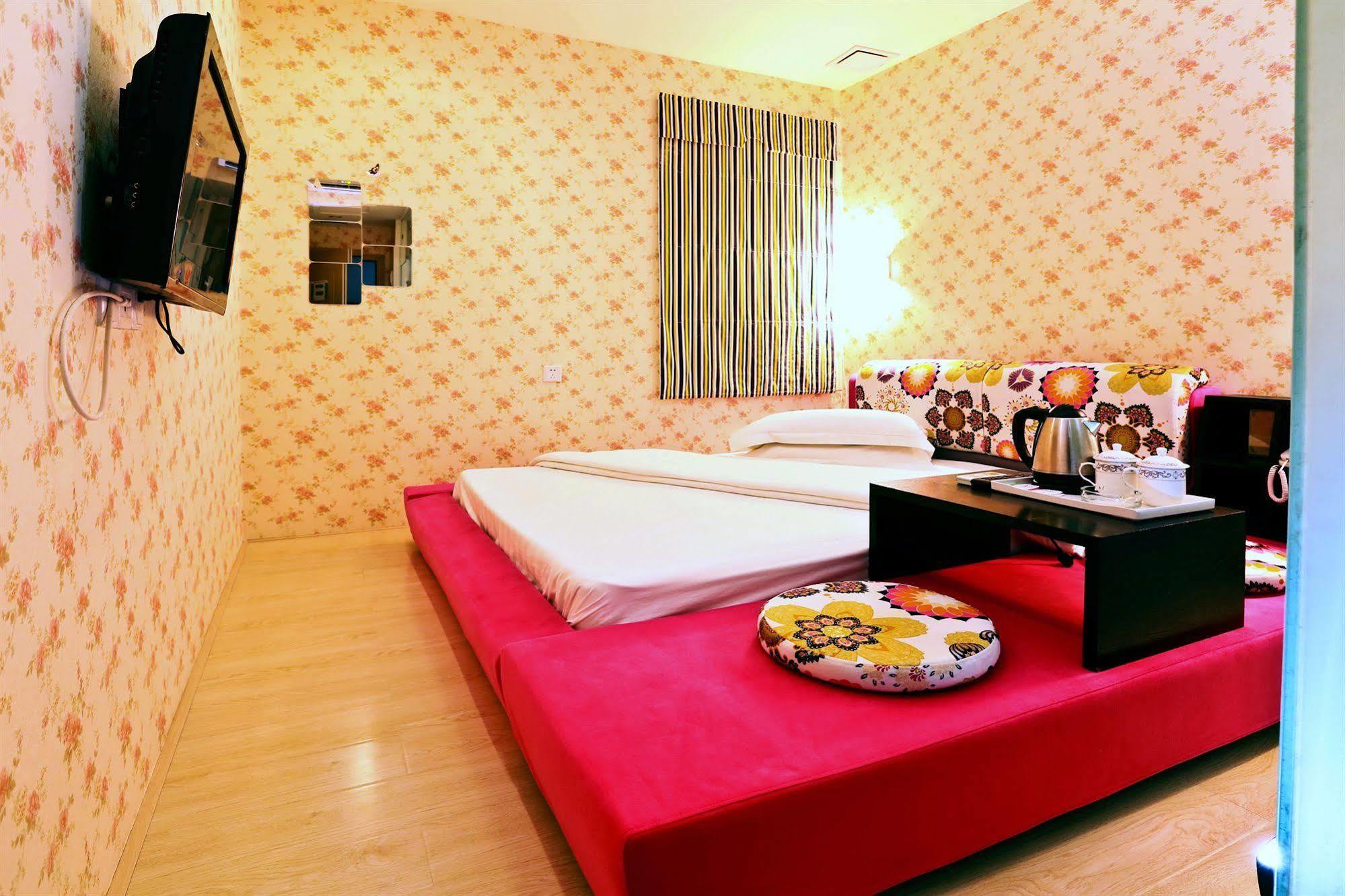 Hotel Tavernew Guangzhou