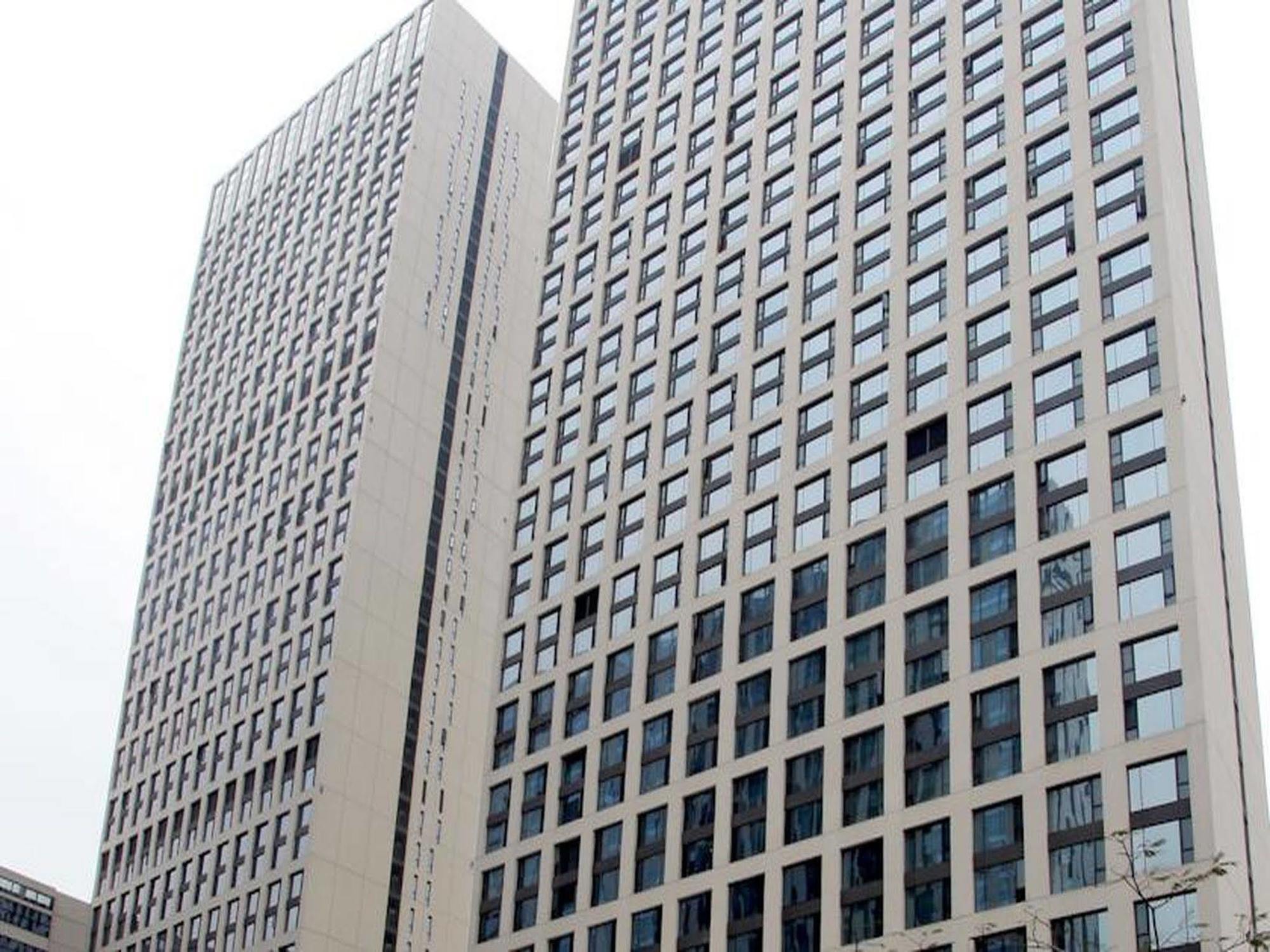Heefun Gz -poly World Trading Center-walking Distance To Fair Pangsapuri Guangzhou