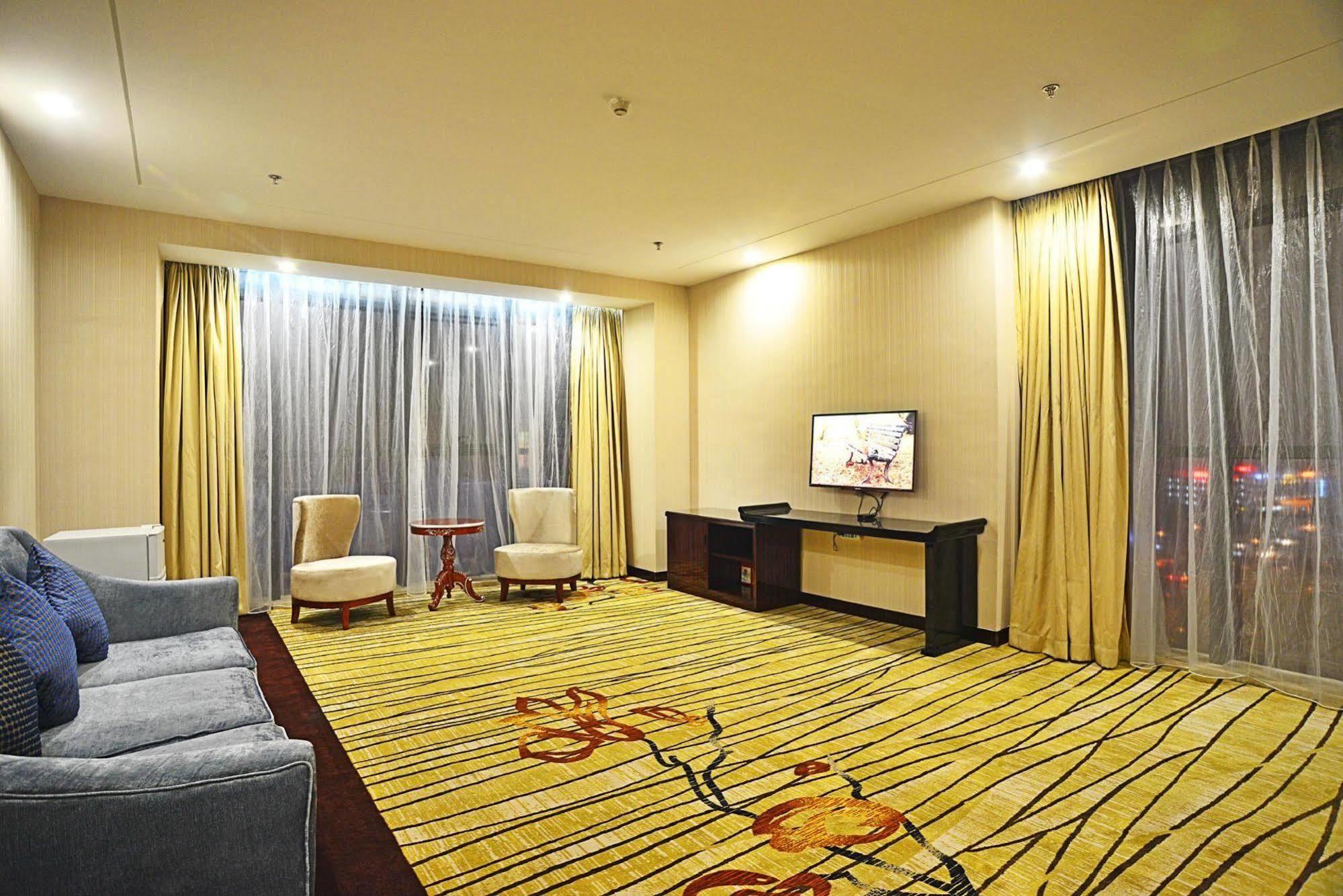 Hotel Liangfan Holiday Guangzhou
