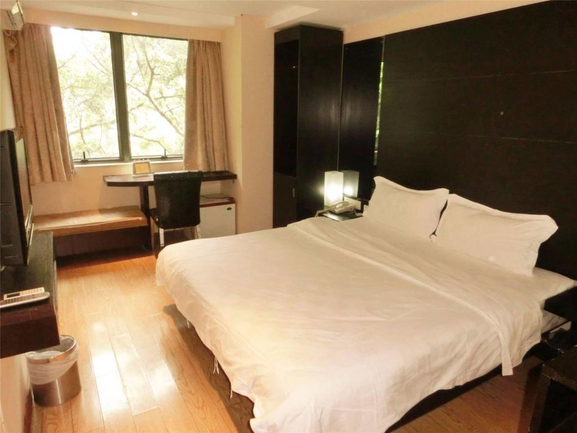 Forest - Hotel Guangzhou
