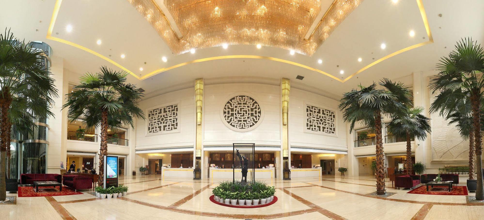 Ramada Plaza Hotel Guangzhou