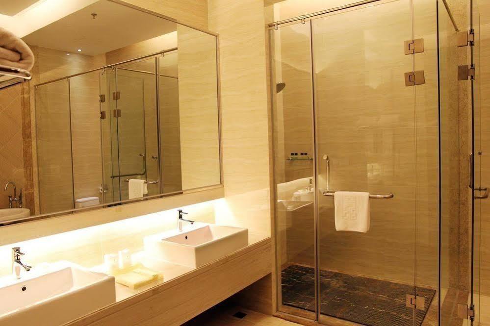 Water Way Hotel Guangzhou