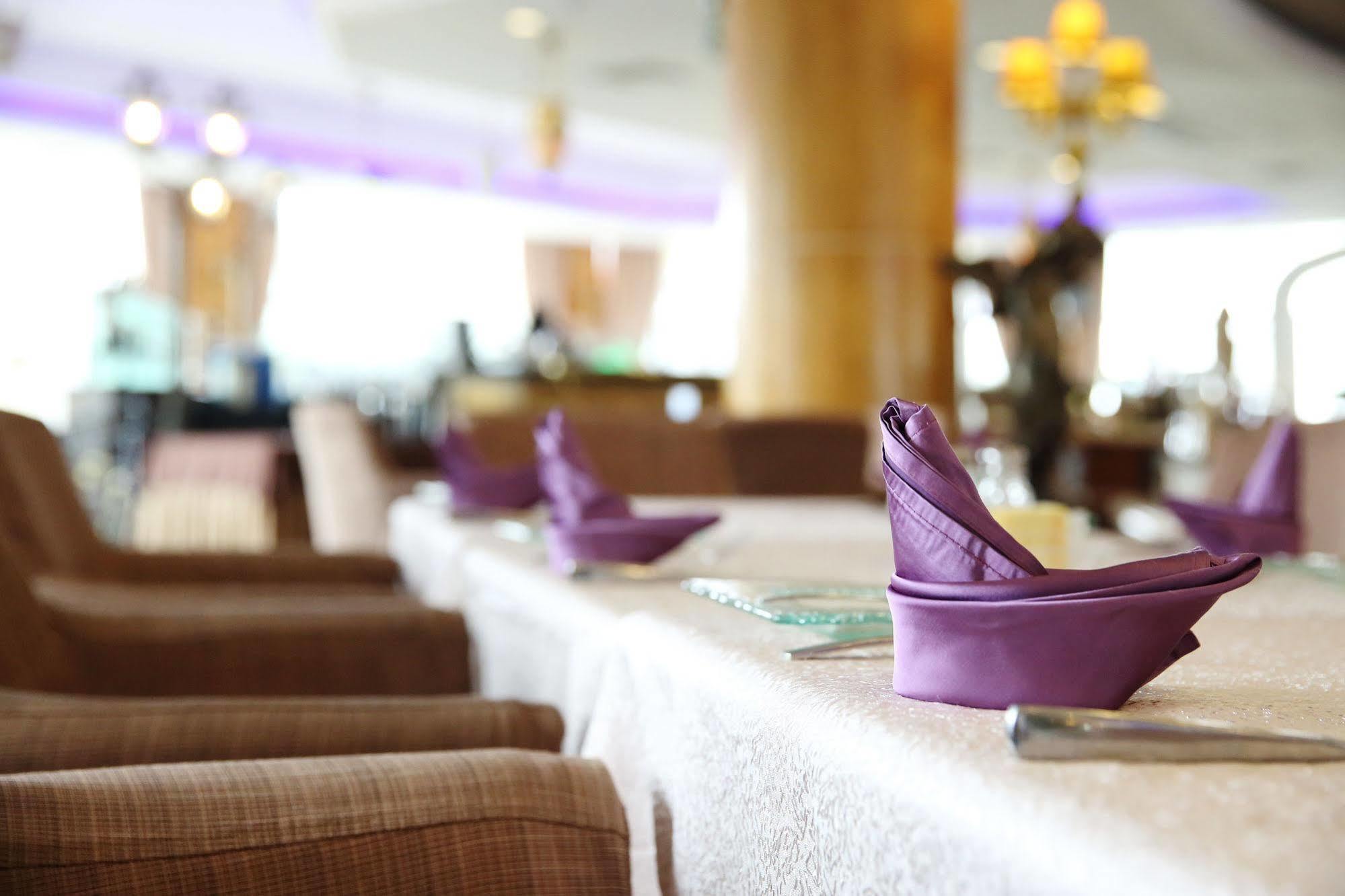 Shunde Country Garden 4*