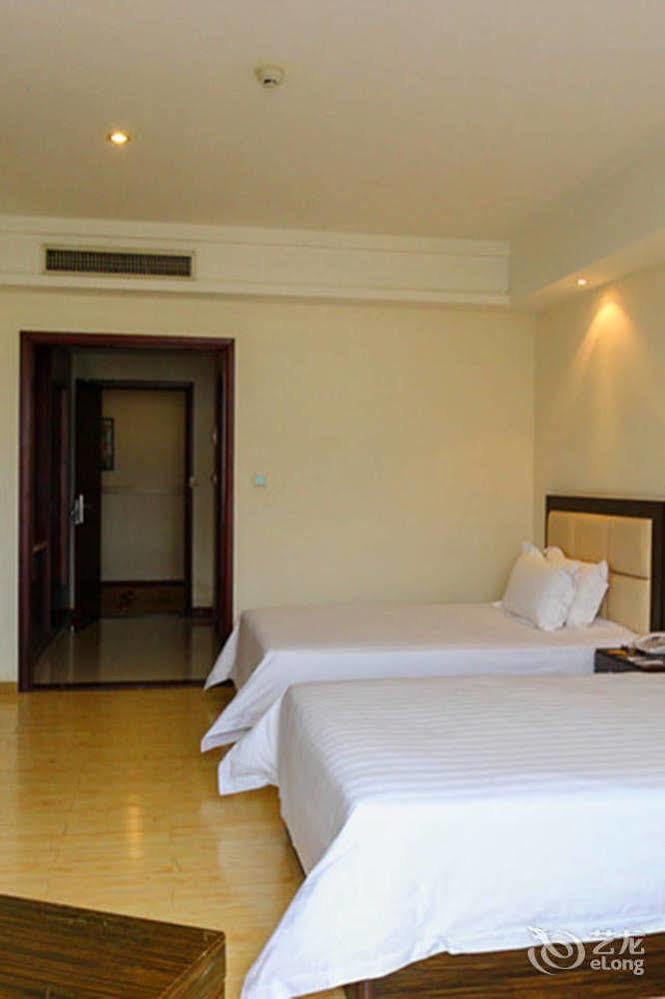 Hotel Shenggao Dongpu Branch
