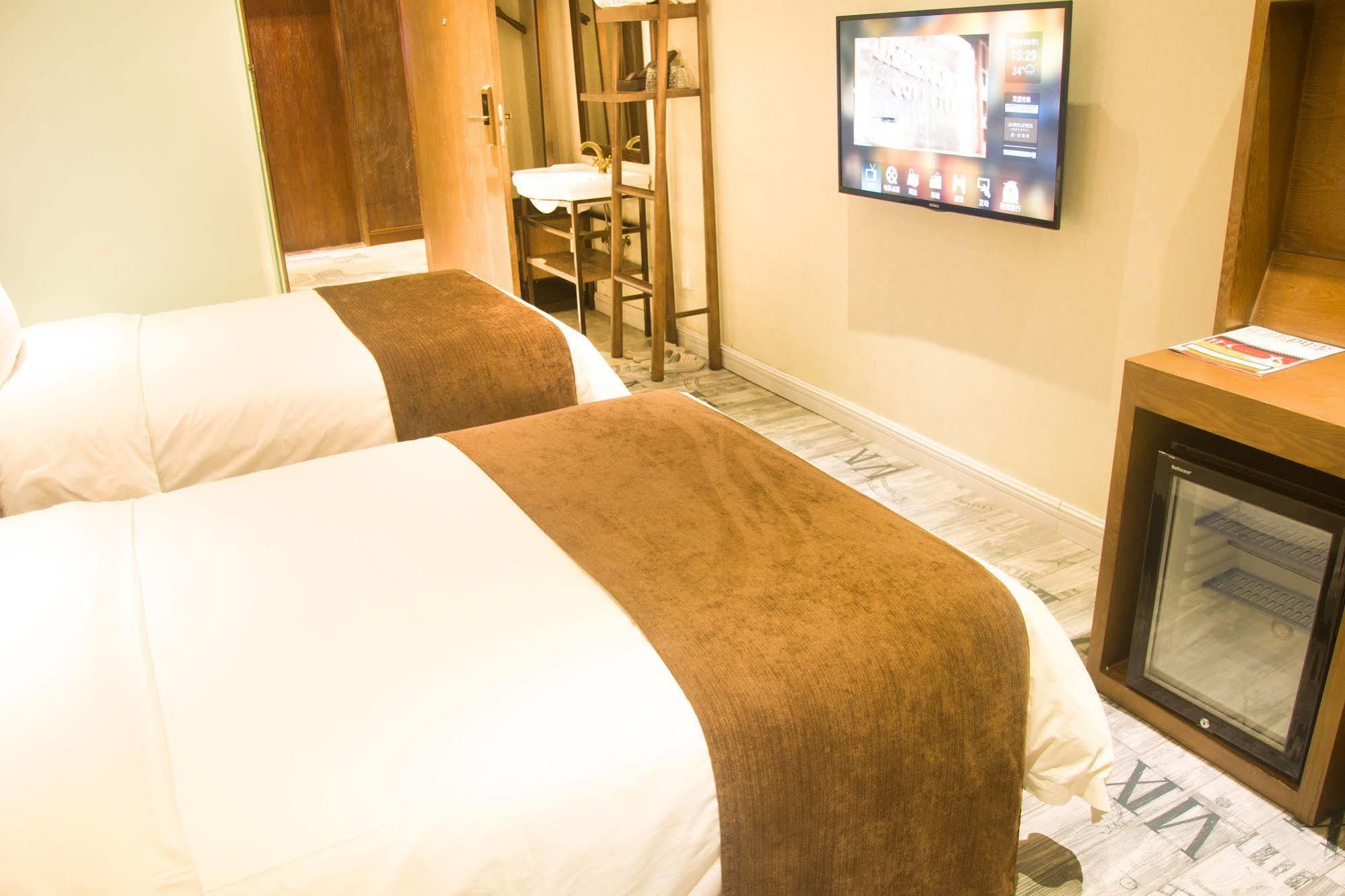 Sentosa Hotel