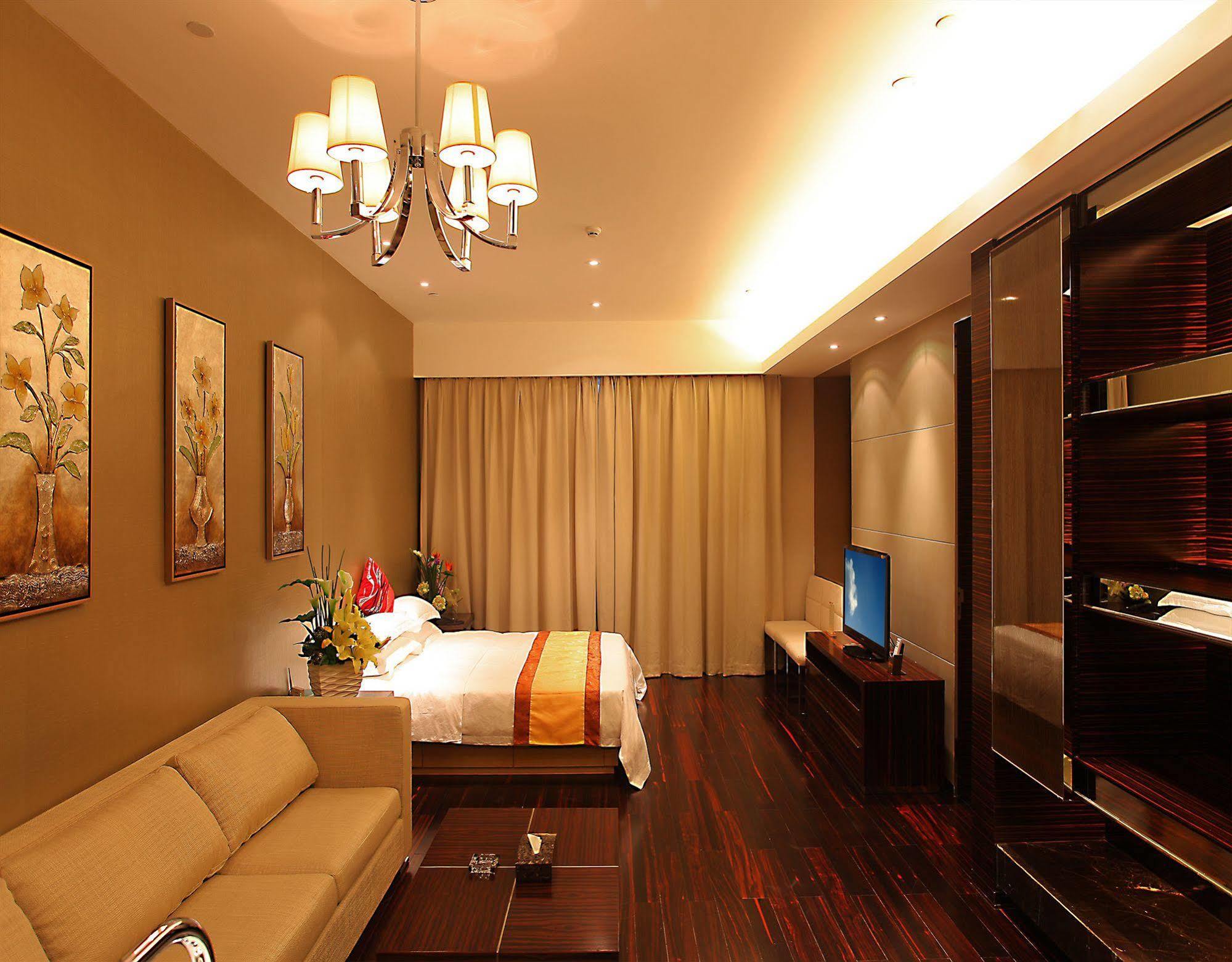 Heefun Gz -poly World Trading Center-walking Distance To Fair *