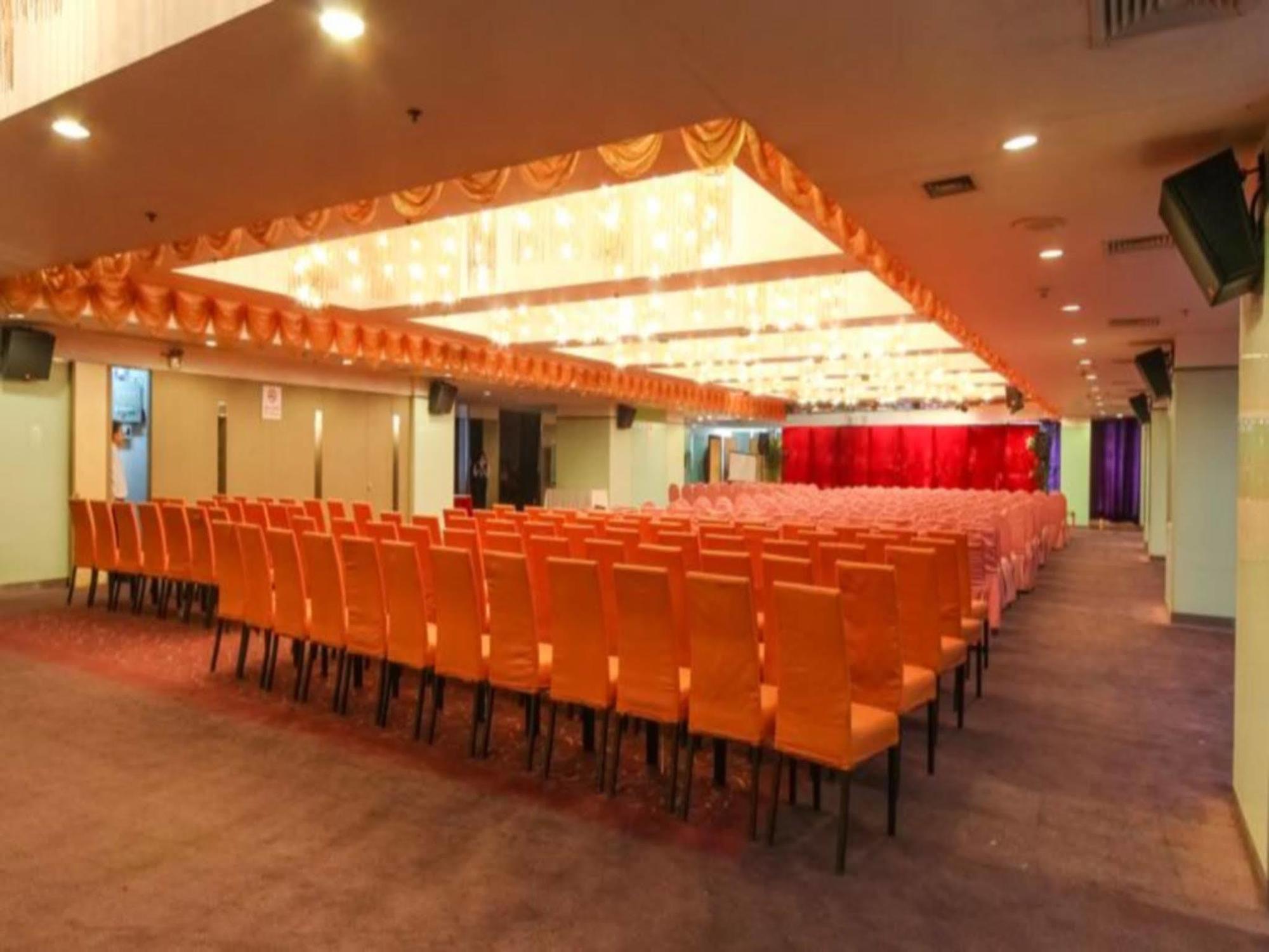 Hotel Star 4*
