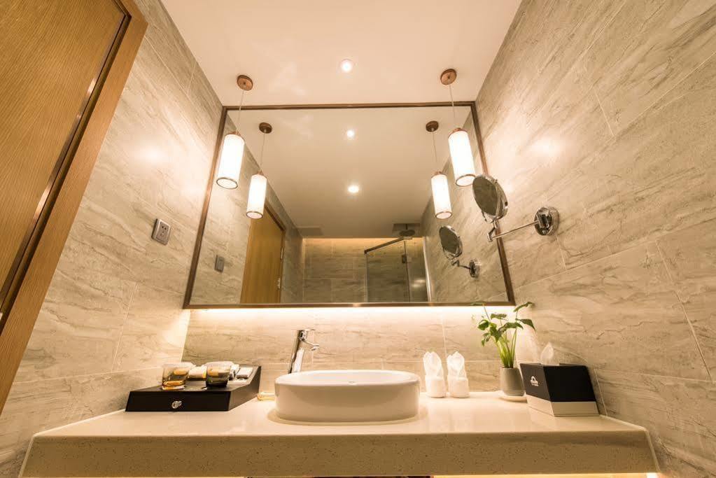 Days Hotel By Wyndham Guangzhou Yijiang 4*