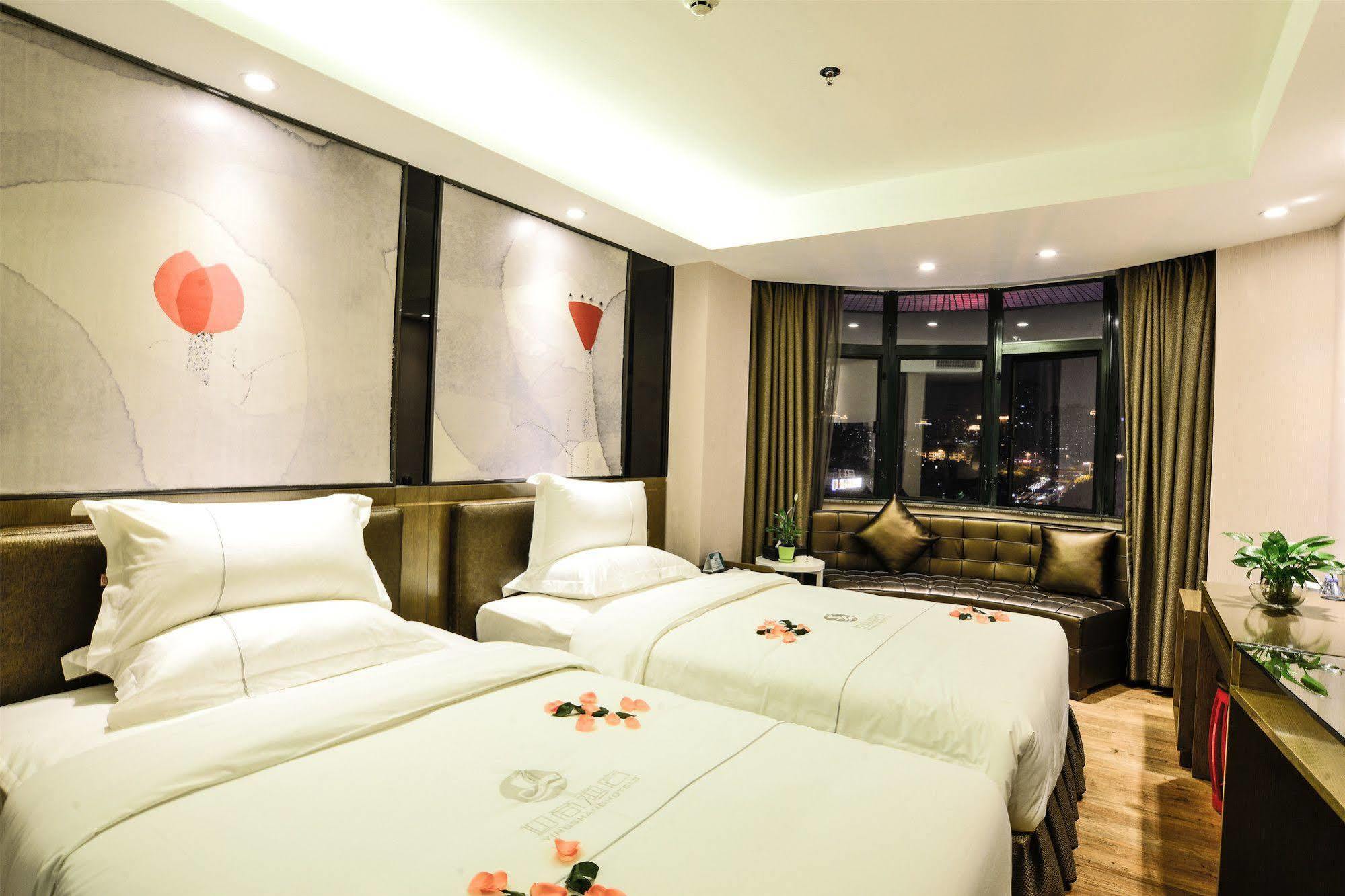 Insail Hotels Hotel 4*