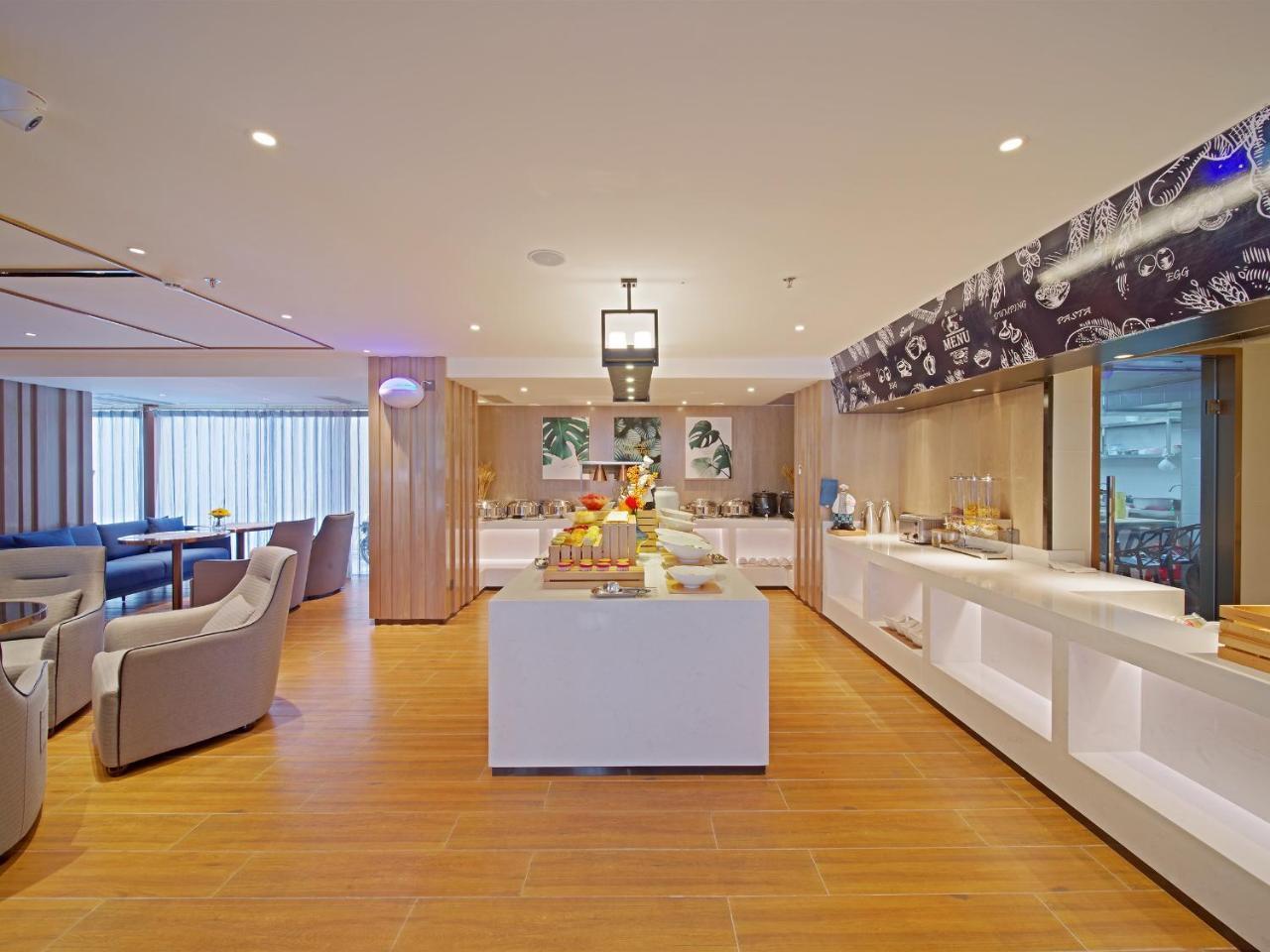 Echarm Panyu Chimelong Branch Hotel