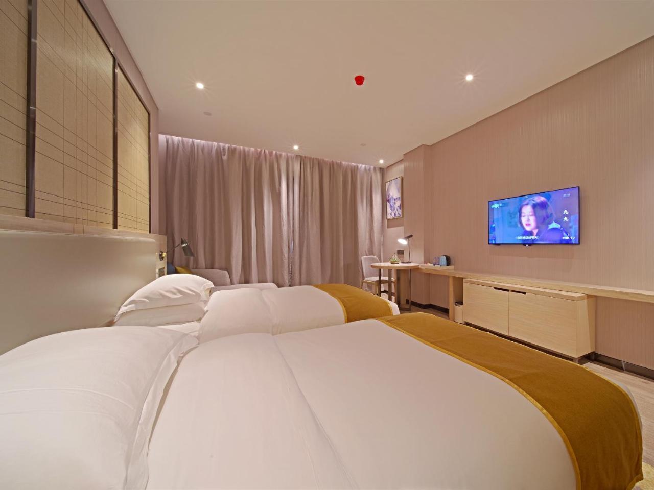 Hotel Echarm Panyu Chimelong Branch